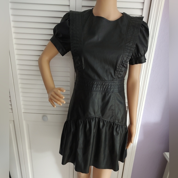 Zara black faux leather ruffled mini - Picture 2 of 9
